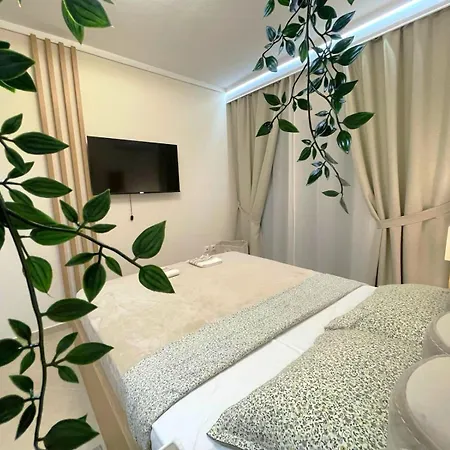 아파트 Fterna Family Perea - 2 Bedrooms, Balcony, Near & Airport Peraía