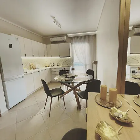 Fterna Family Perea - 2 Bedrooms, Balcony, Near & Airport Apartment