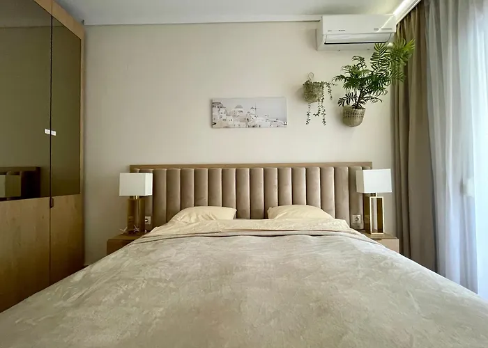 Fterna Family Perea - 2 Bedrooms, Balcony, Near & Airport Апартаменты Переа
